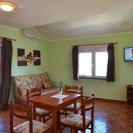 Apartment Bakota.3 Pridraga